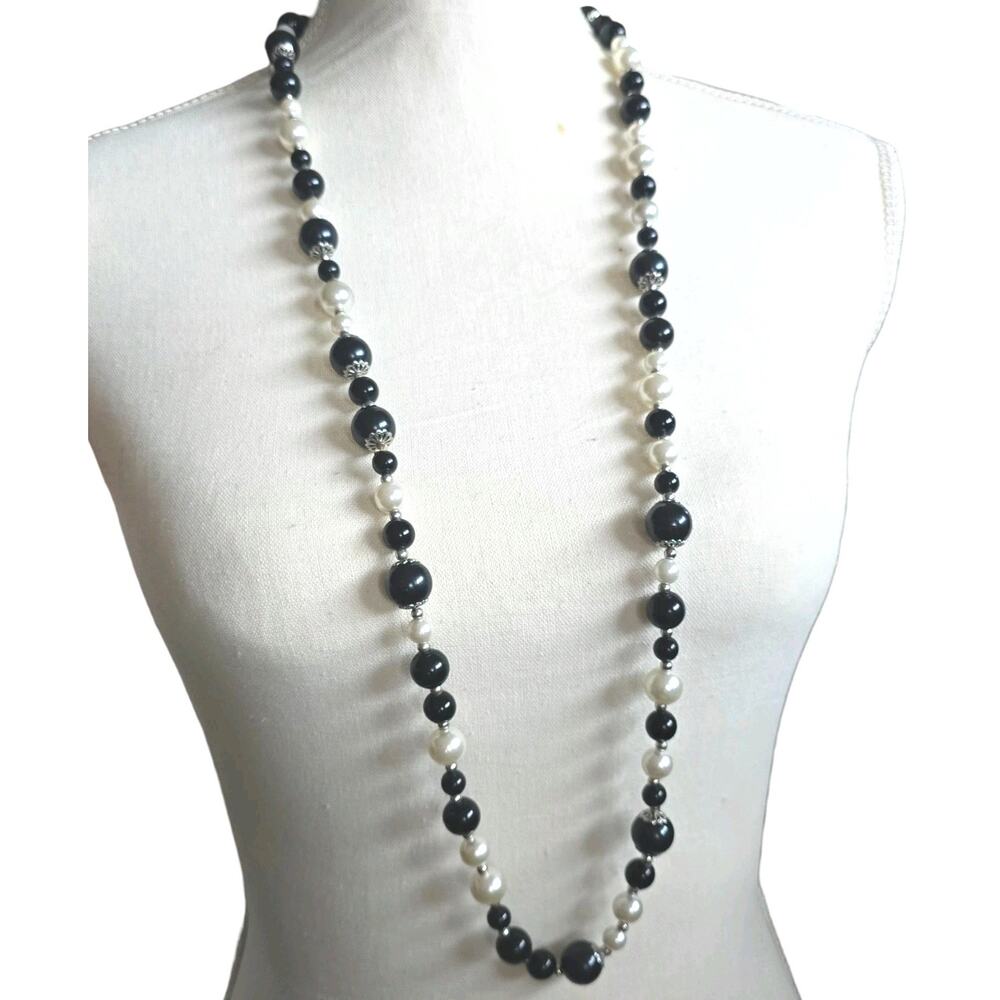 Necklace Flapper Opera Beaded Black White Over The Head Style 38" Long SKU 3353